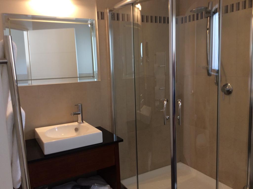 City Corporate Motor Inn Палмерстон-Норт Экстерьер фото
